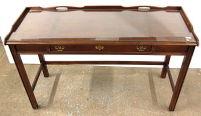 Lane Desk in the Pecan Mahogany Finish. Lane 1 drawer desk, pecan mahogany finish with custom