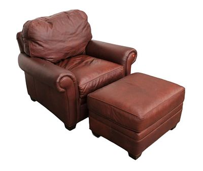 Hancock and Moore 2 piece quality leather club chair and ottoman in like new condition, chair 
