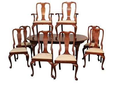 Henkel Harris 9pc solid wild black cherry dining room set, table with 8 chairs, like new 