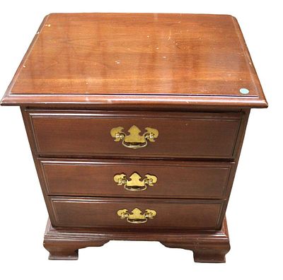 Mastercraft Interior furniture solid cherry night bedside stand, top needs cleaning