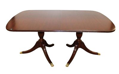 Nice Henkel Harris solid mahogany dining room table with (3) 16" leaves approx. 68" w x 44" d x