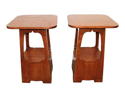 Fantastic pair of Stickley solid oak Arts and Crafts style lamp tables approx. 20" w x 20" d x 29"