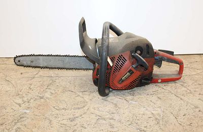 Jonsered CS2238 chainsaw with compression