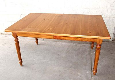 Farm style turn leg pine dining room table approx. 62" w x 40" d x 30" h