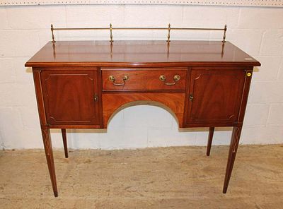 Hickory Chair solid mahogany petite 2 door 1 drawer brandy board with brass gallery approx. 49"