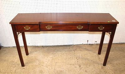 Hickory solid mahogany Chippendale style console table. Hickory solid mahogany 3 drawer 