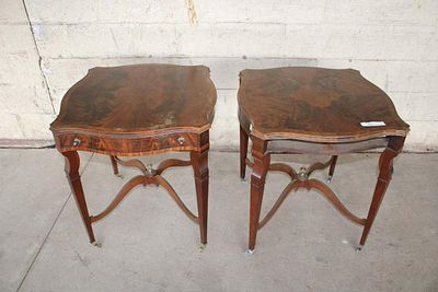 Pair vintage walnut lamp tables, no drawer in 1. Pair of vintage walnut lamp tables, no drawer