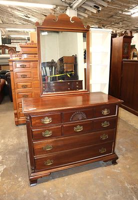 Vintage solid mahogany chest with mirror. Vintage solid mahogany 4 drawer chest with mirror