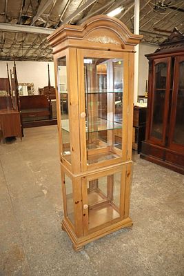 Knotty Pine 2 door mirror back display cabinet. Knotty Pine 2 door mirror back glass shelf 