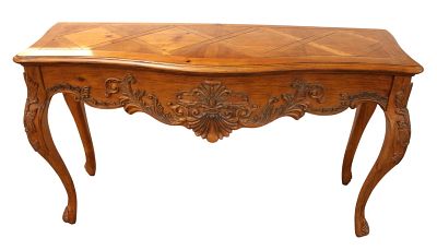 Ethan Allen knotty pine console/sofa table. Ethan Allen Furniture knotty pine highly carved
