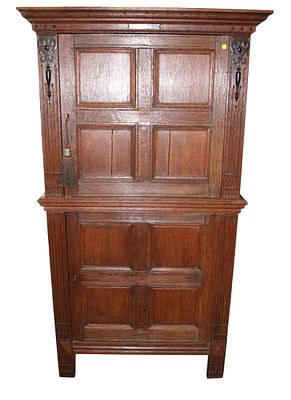Antique arts and crafts oak cupboard with keys. Antique arts and crafts oak 2 door cupboard with
