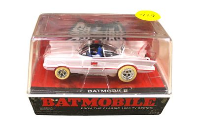 Auto World The Bat Mobile slot car in display case. Condition: Please read all auction terms 
