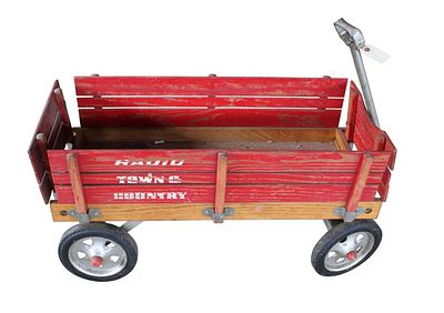 Vintage Radio Flyer Town and Country pull wagon, structurally sound, some paint loss, front 