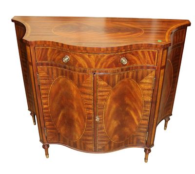Maitland Smith burl banded medallion server or console. Beautiful Maitland Smith burl mahogany 