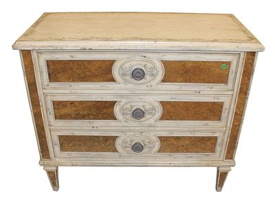 Hooker eglomise 3 drawer mirror chest, lot 123 match. Beautiful Hooker eglomise 3 drawer chest 