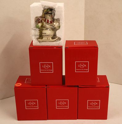 5 Lenox porcelain ornaments like new in boxes.