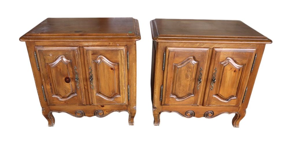Pair of country french style knotty pine 2 door nightstands, original finish, structurally 