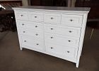Contemporary country style white painted 10 drawer low chest, original finish, structurally Image - 2