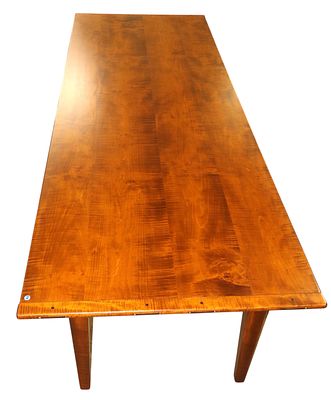 Beautiful tiger maple country farm dining table. Beautiful tiger maple antique country farm 