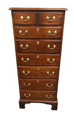 Henkel Harris solid mahogany 7 drawer lingerie chest, original finish, structurally sound and 