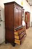Henkel Harris fitted interior gentlemans chest. Nice Henkel Harris 2 piece solid mahogany fitted Image - 3