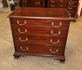 Henkel Harris mahogany bachelors chest. Henkel Harris solid mahogany 4 drawer bracket foot Image - 11