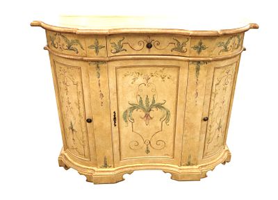 Tuscan paint decorated crafted in Italy chest. Tuscan style decorator chest hand crafted in 