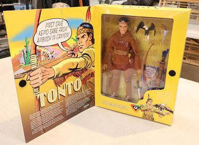 Vintage Playing Mantis Captain Action Figures Tonto new in box