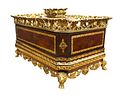 Maitland Smith leather bronze lidded chest. Maitland Smith Jewelry Keepsake lidded table top Image - 13