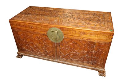 Vtg highly carved Asian solid teak storage chest - unusual. Vintage highly carved Asian solid 