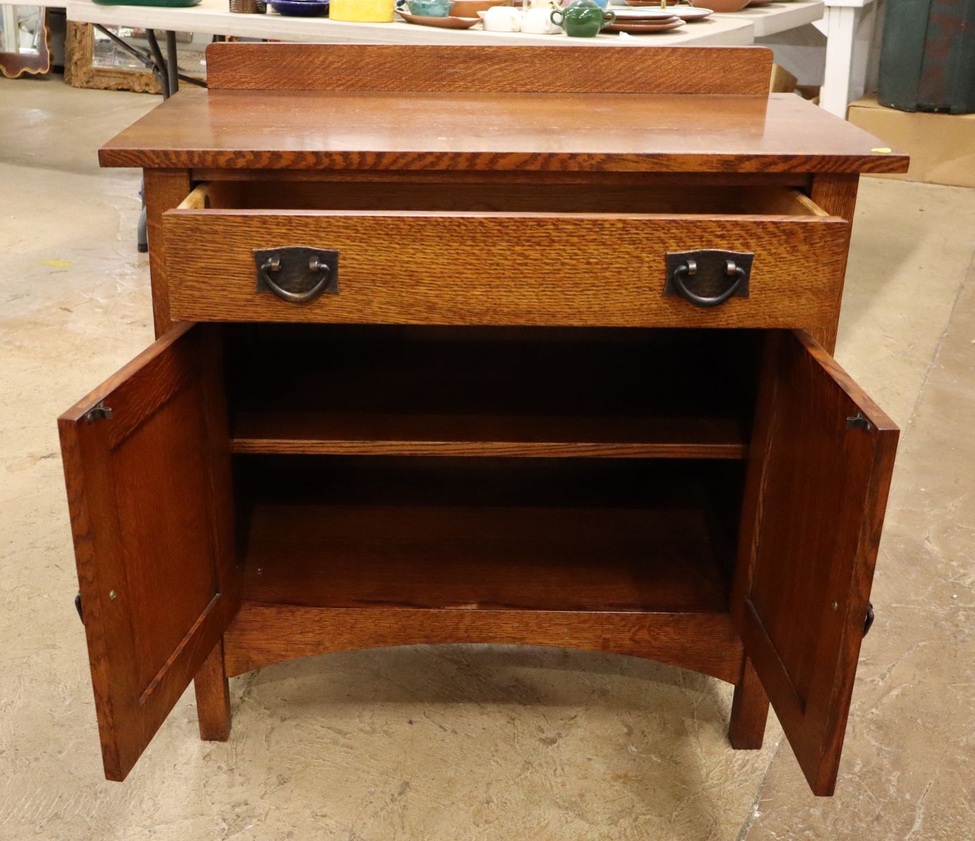 Stickley mission oak 1 drawer 2 door server/chest