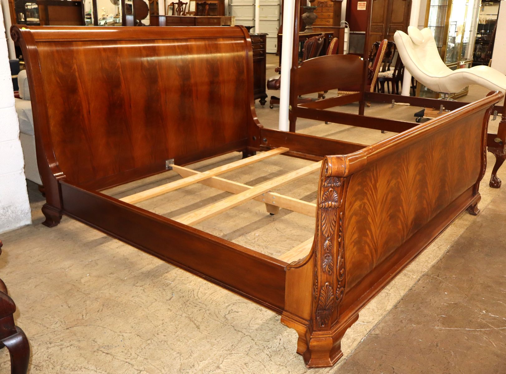 Beautiful carved king size sleigh bed manner Baker