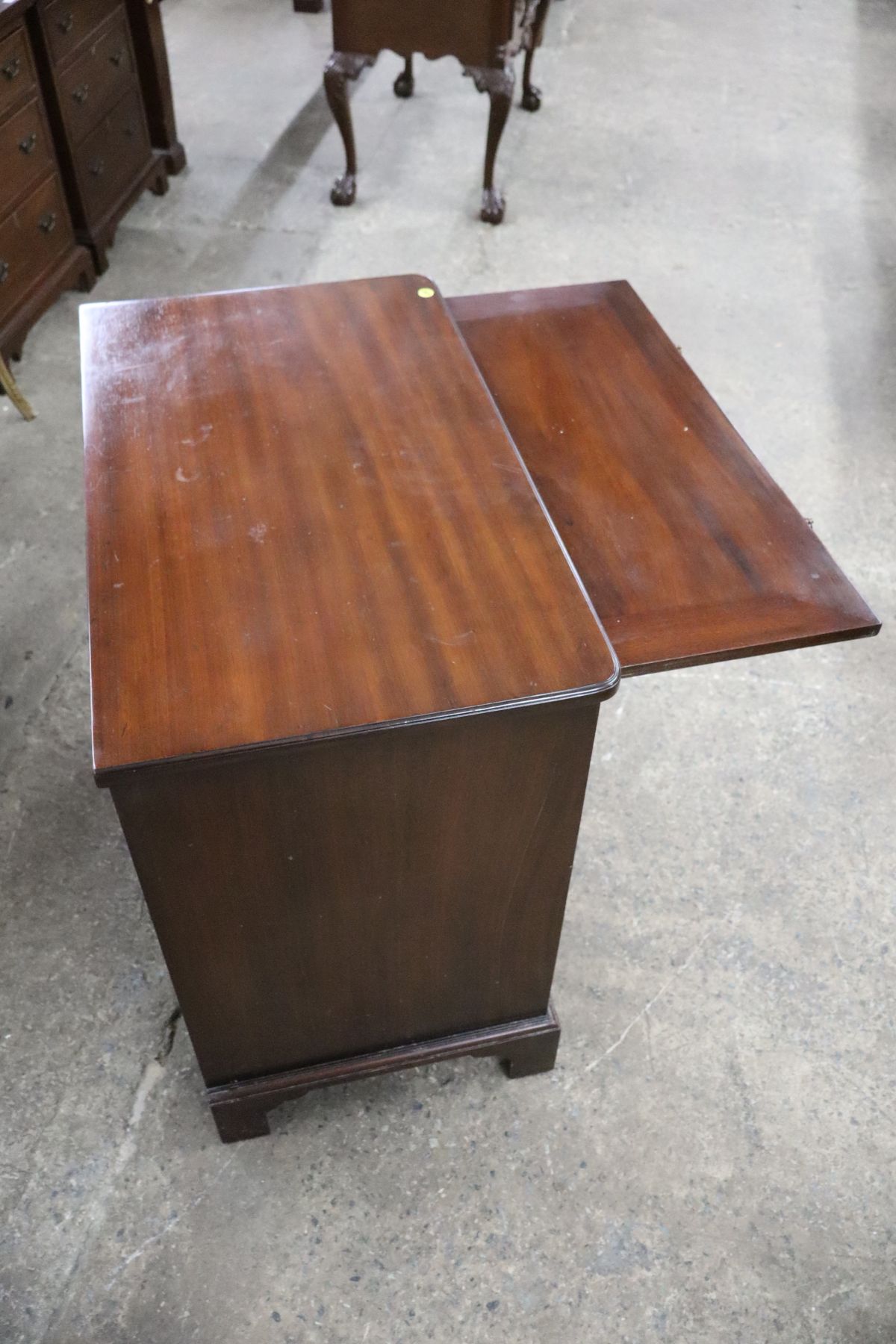 Vtg Kittinger Colonial Williamsburg 2 over 3 chest
