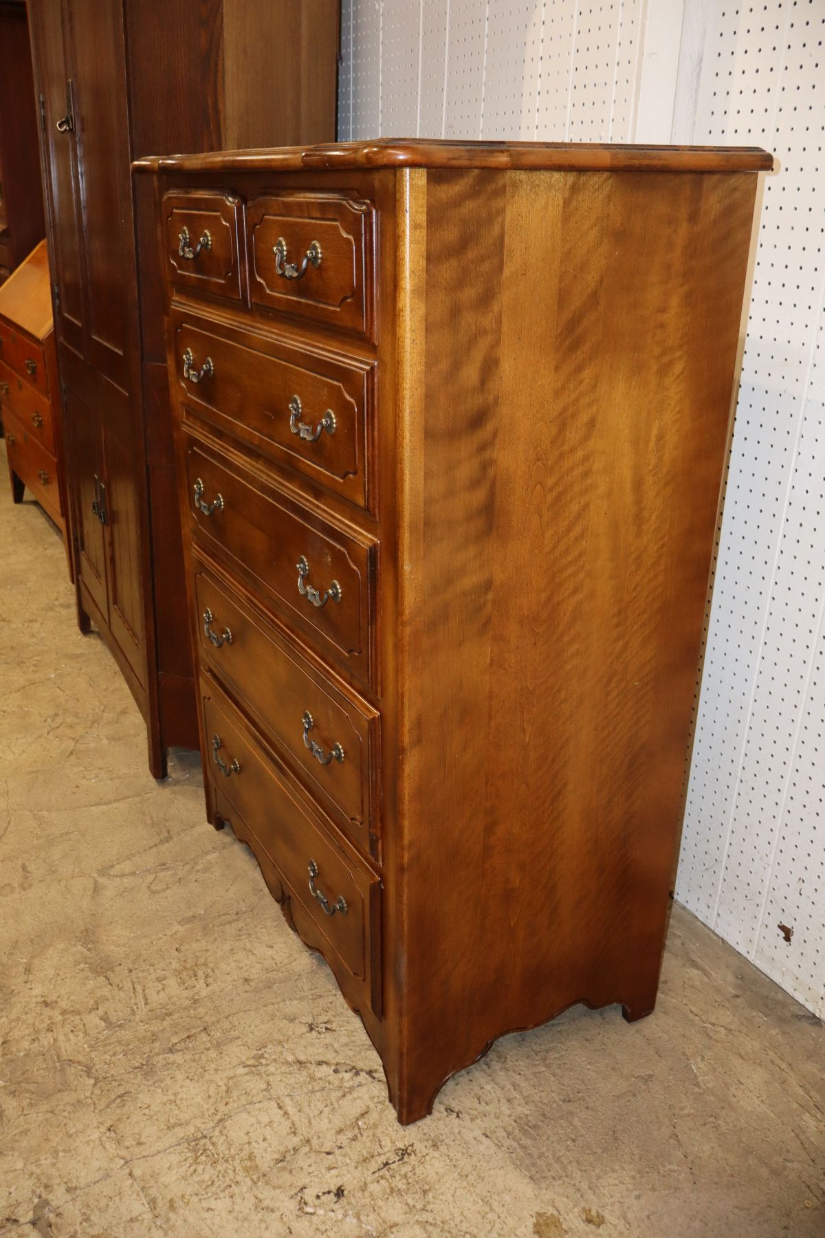 Beautiful Ethan Allen cherry French style high chest