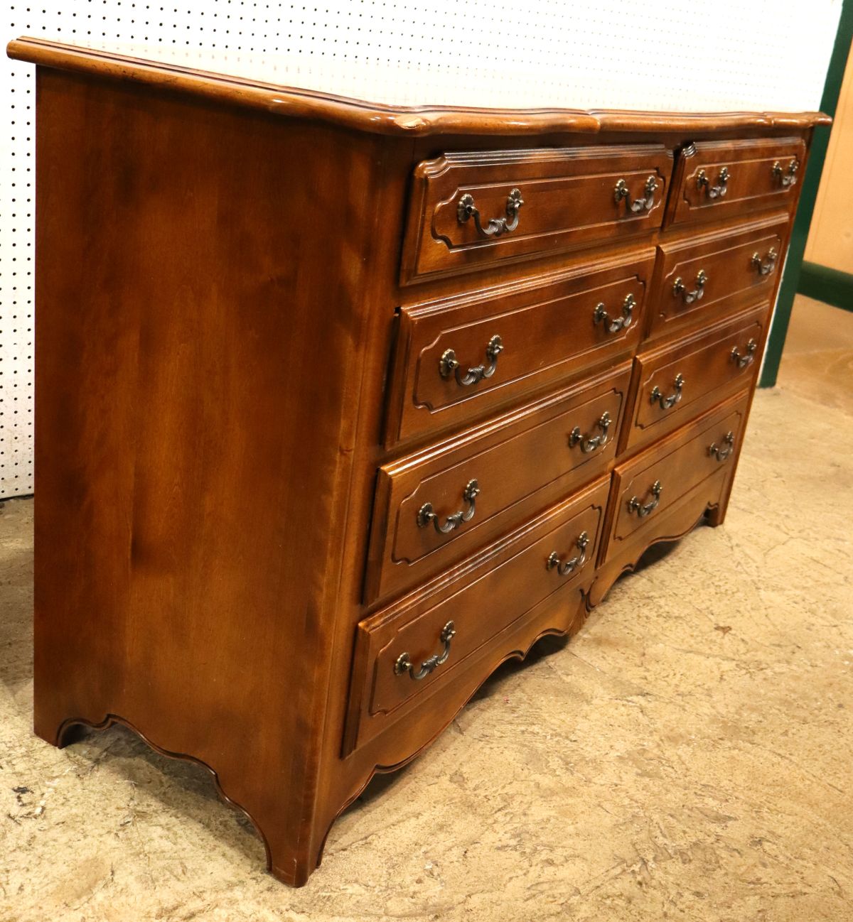 Beautiful Ethan Allen cherry French style low chest