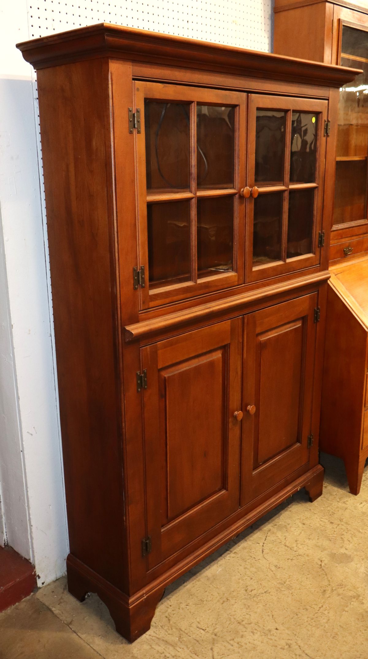 Lexington Bob Timberlake 4 door china server