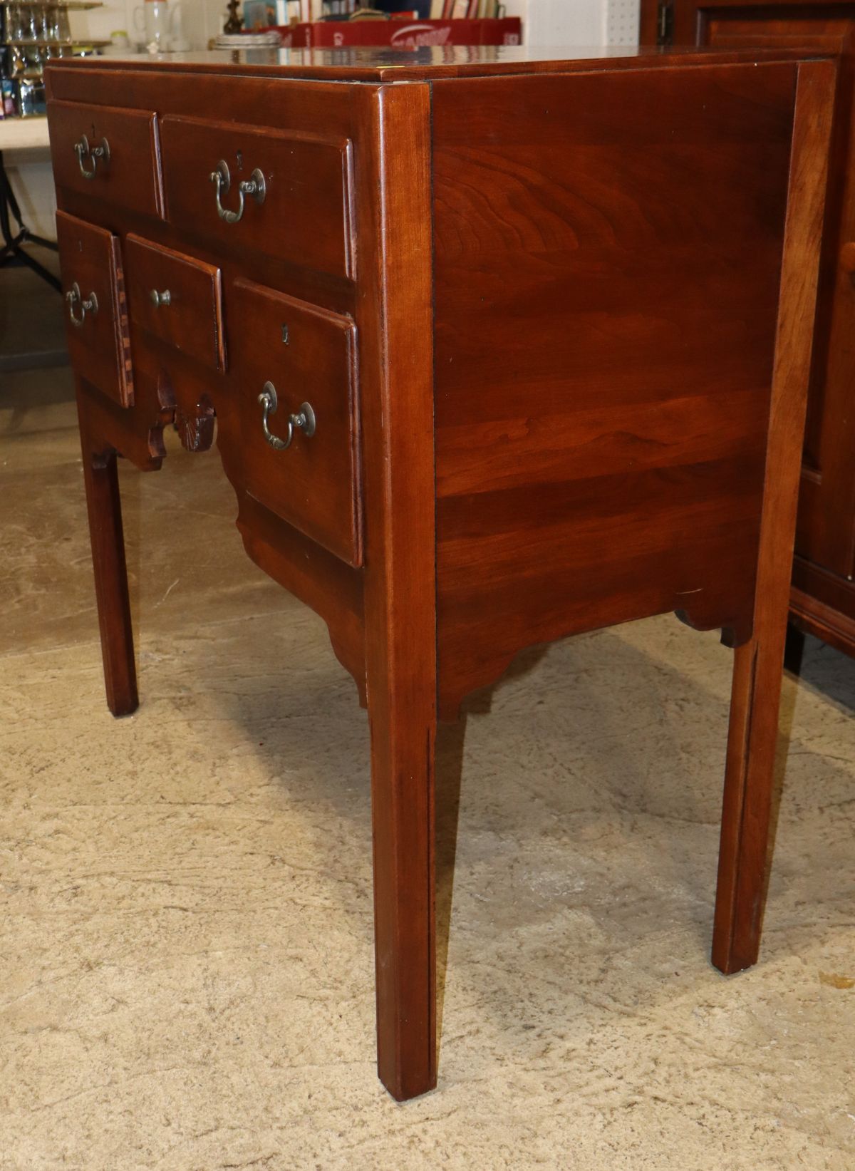 Lexington Bob Timberlake Coll. 5 drawer sever