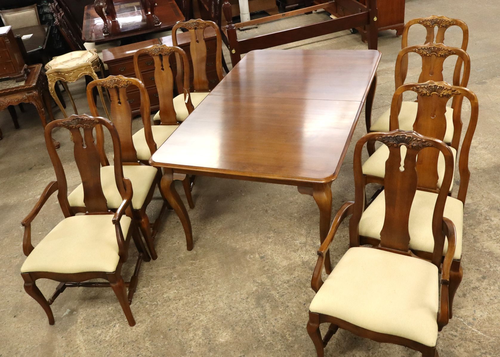 Vintage Pennsylvania House Villas Collection 9 piece solid hard rock maple dining room set