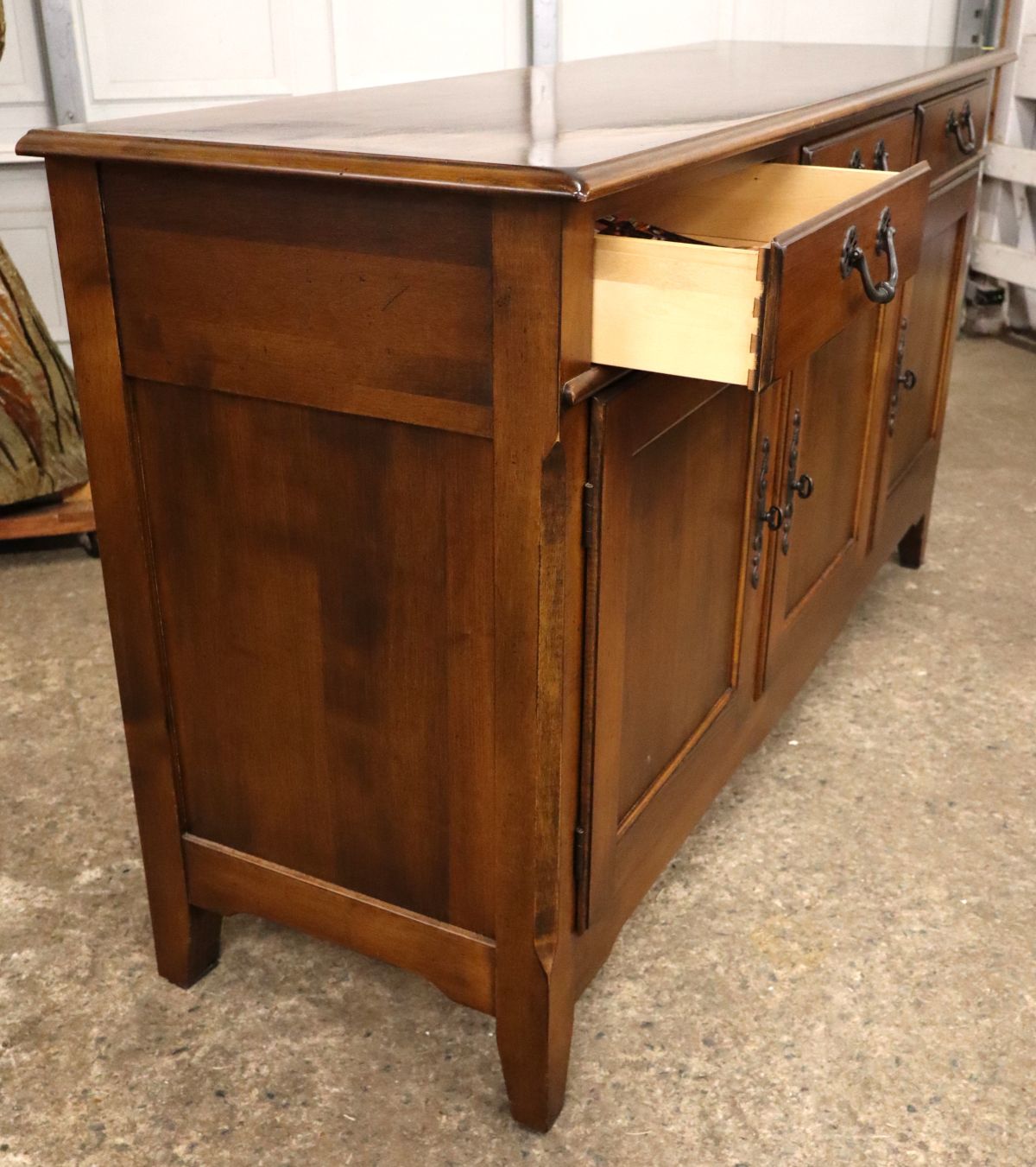 Vintage Pennsylvania House Villas Collection solid hard rock maple door buffet