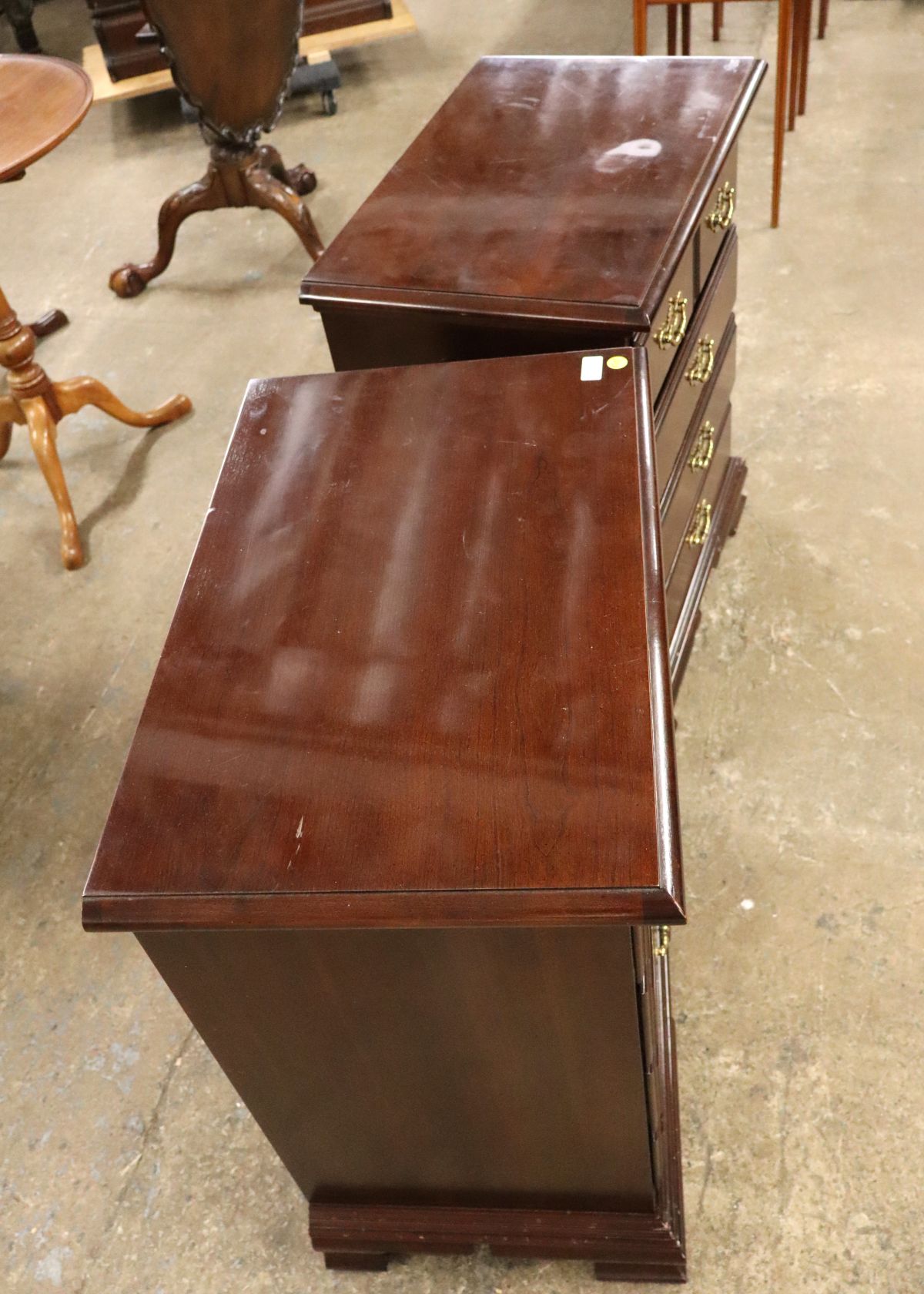PR Thomasville Furn 4 drawer cherry nightstands