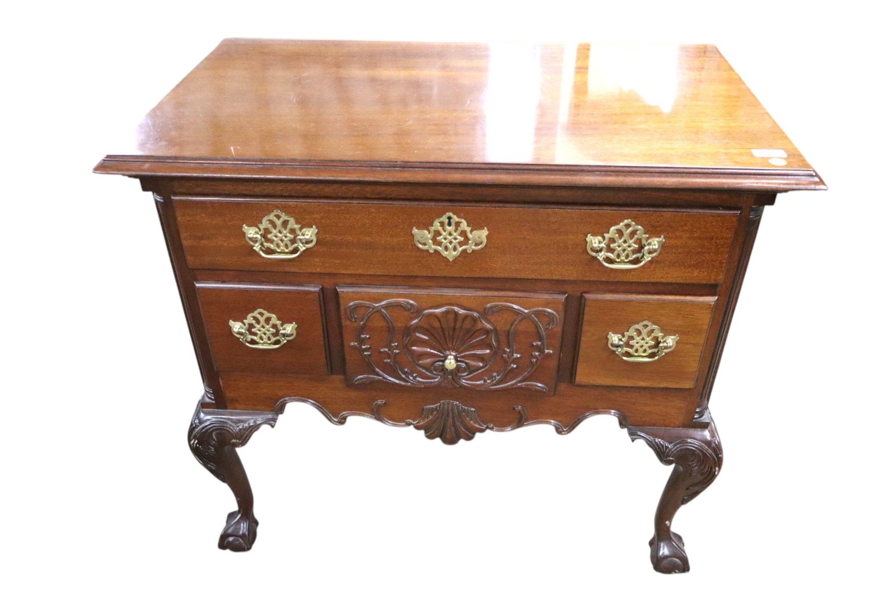 Councill Furn Chippendale Style shell carved low boy