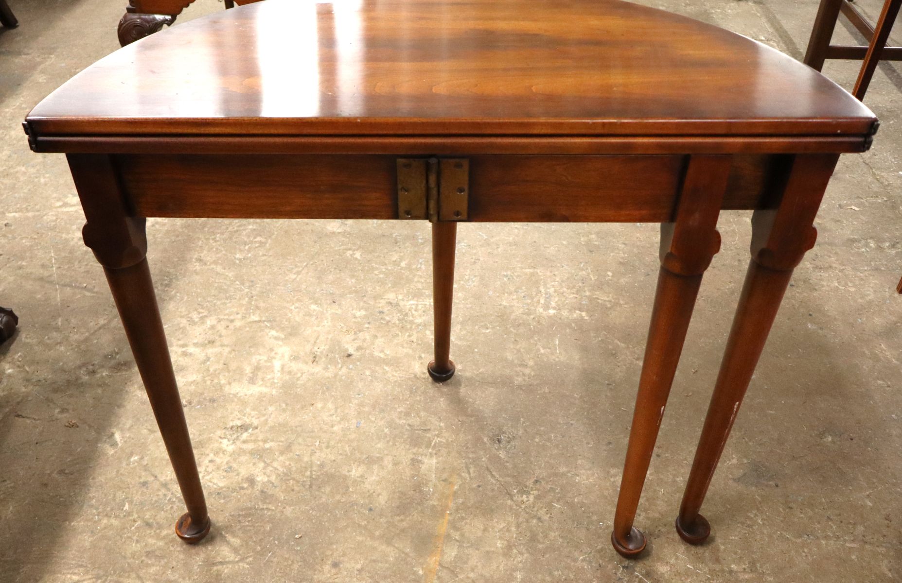 Nice VTG Statton demilune flip top round game table