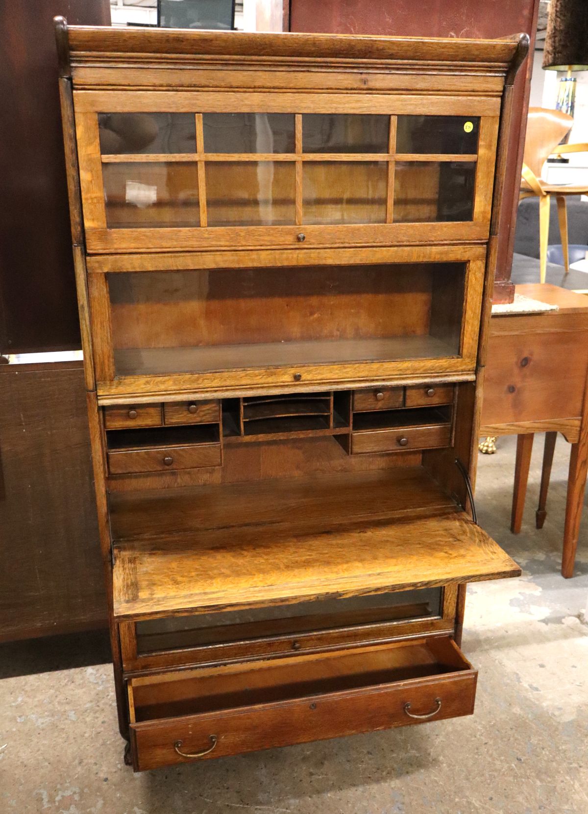 Nice oak 4 section Gunn barrister bookcase w/desk