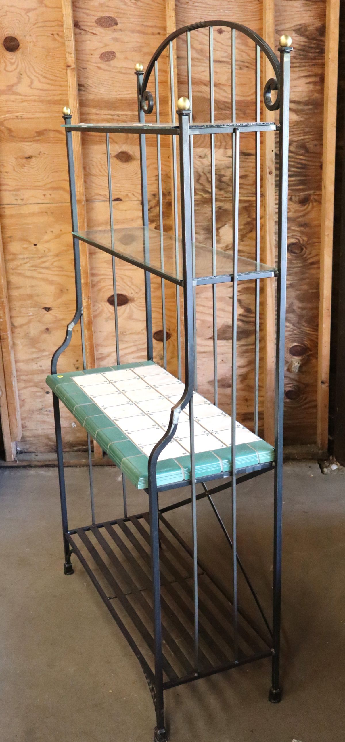 Quality Italian 4 tier scroll twisted WI bakers rack