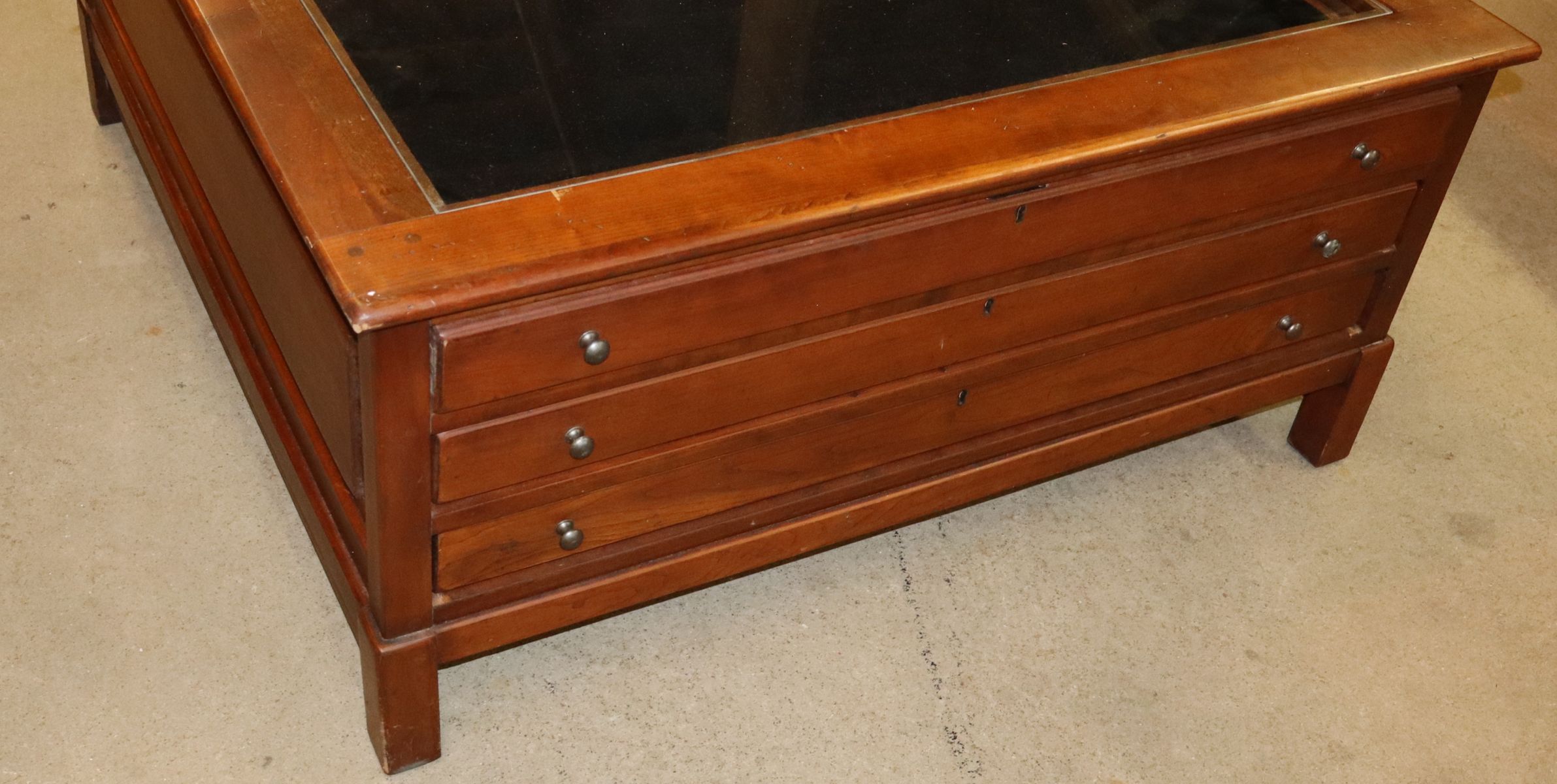 Lexington Bob Timberlake GT & felt line display table