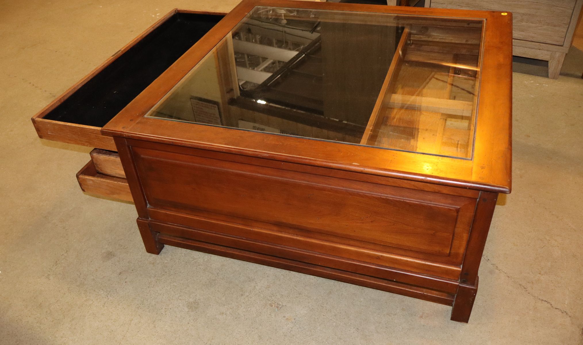 Lexington Bob Timberlake GT & felt line display table