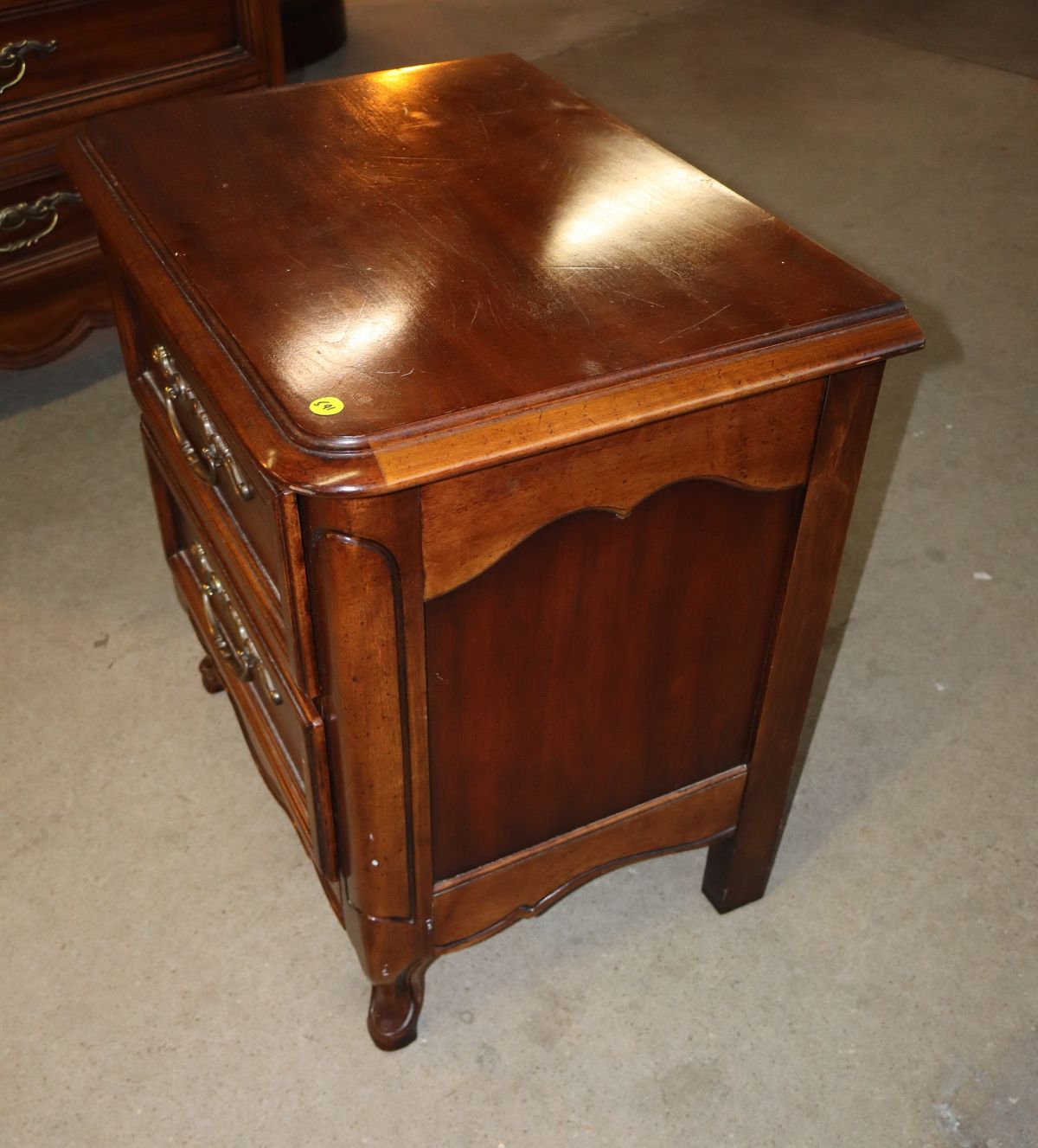 Vintage Dixie Furn country FR style nightstand