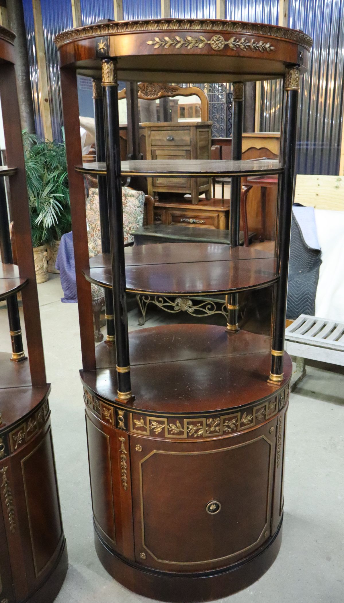 PR Vtg demilune regency mirrored 3 tier etageres