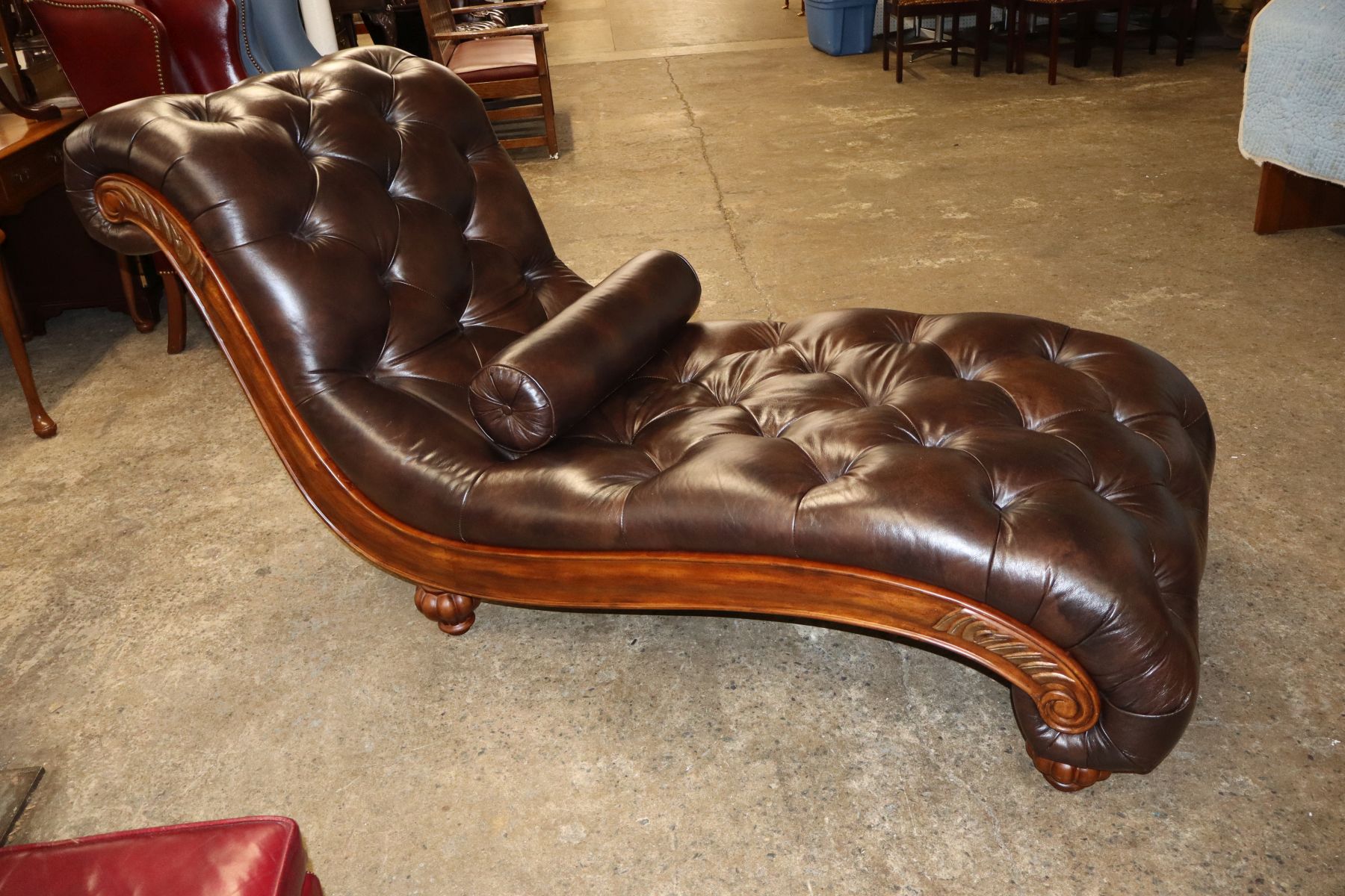 Like new leather style recamier chaise and pillow