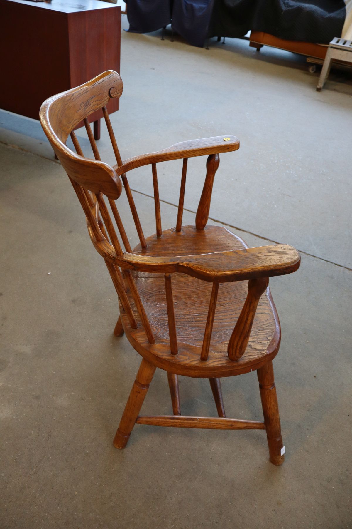 Antique oak comb back chair